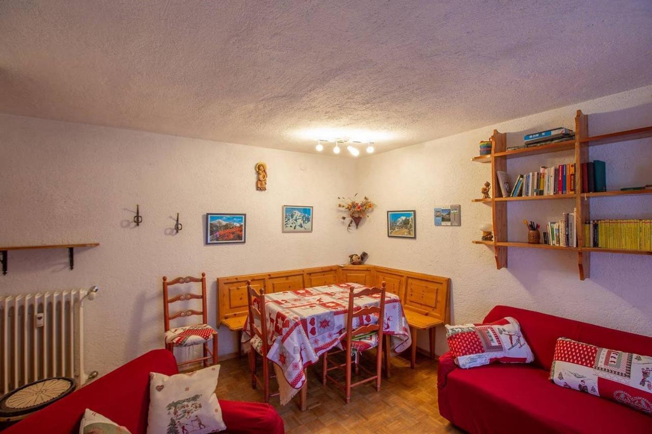 Апартаменты Joivy Flat For 6, In The Historic Town Пре-Сен-Дидье Экстерьер фото